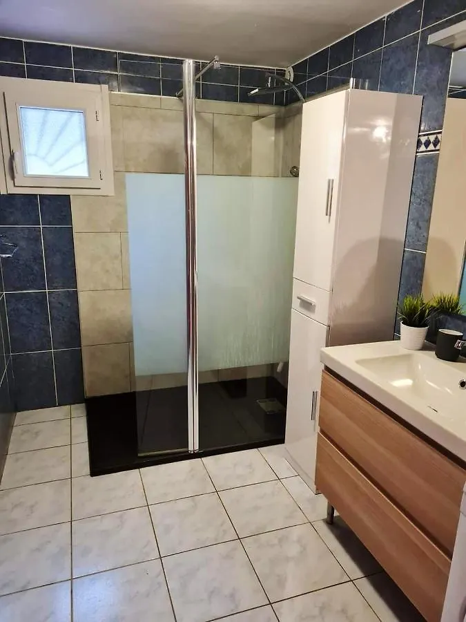 Appartement Spacieux Avec Piscine Partagee A Maurens 120 M²