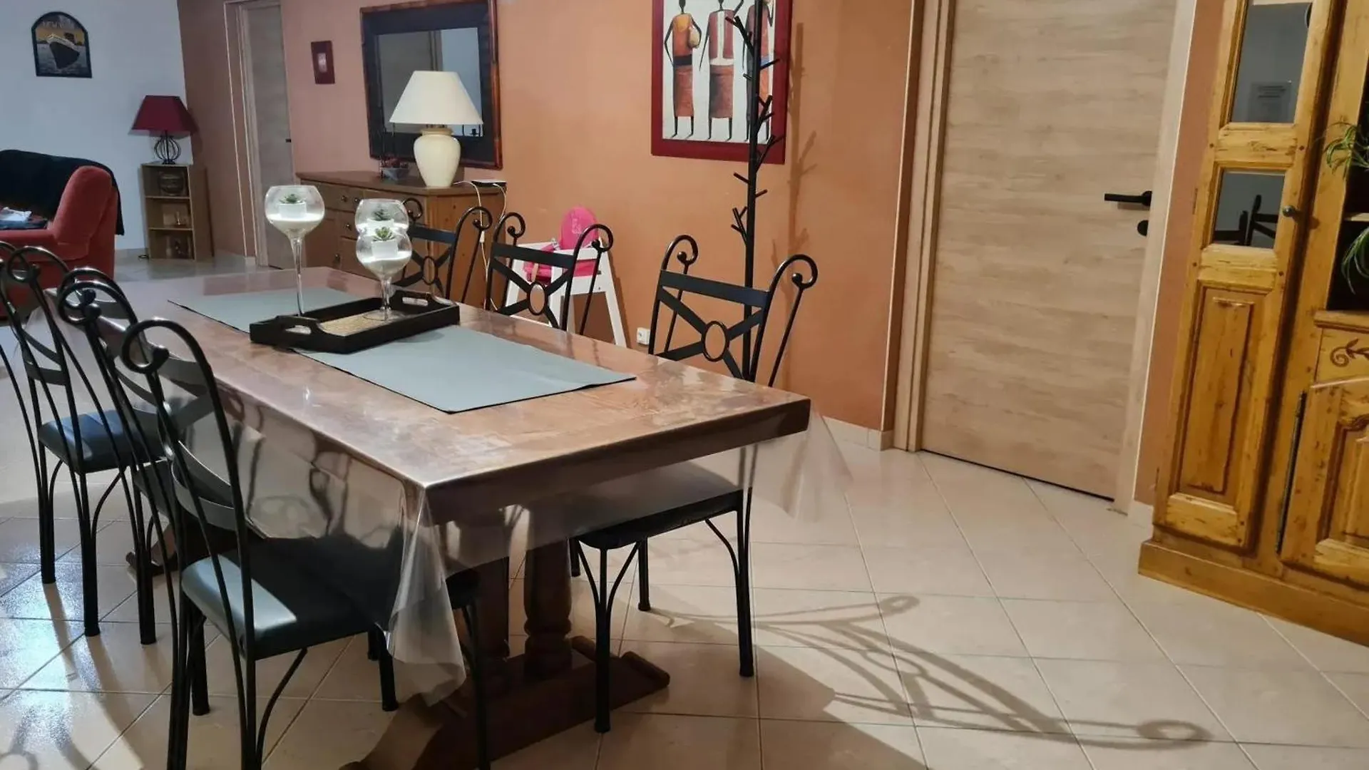 Appartement Spacieux Avec Piscine Partagee A Maurens 120 M² Maurens (Gers)
